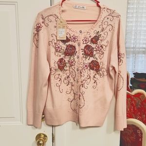 New pink sweater with beads and sequins size Large